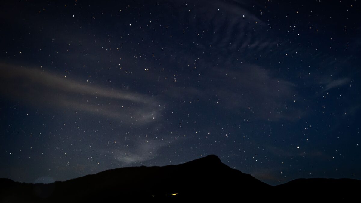 Lichtverschmutzung: Wenn die Nacht ihr Dunkel verliert
